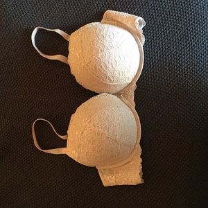 Nude Lace Bra from Torrid