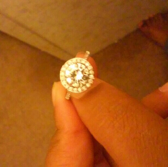 Diamond ring