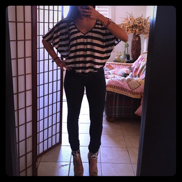 Striped blouse with lace in the back