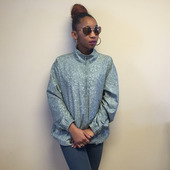 IZOD Jackets & Blazers - Dope Pullover! 😍😍😍