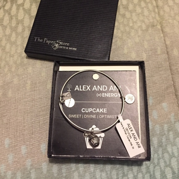 Cupcake Alex and Ani