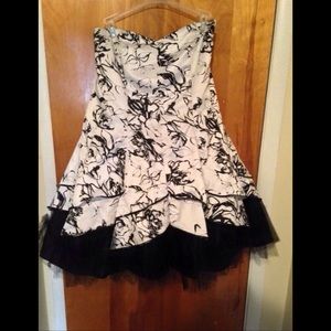Black and White Rose Formal Dress