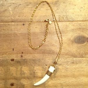 Stella & Dot Sahara Necklace