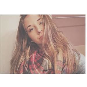 Meet your Posher, Hannah