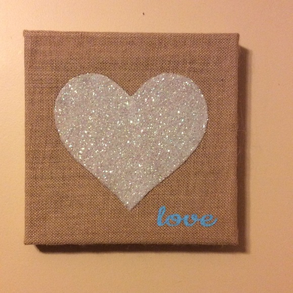 Customized Burlap Wall Decor 💜 - Picture 1 of 2