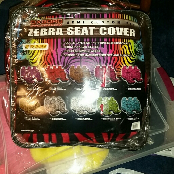 BNWT Red Zebra Print Car seat covers