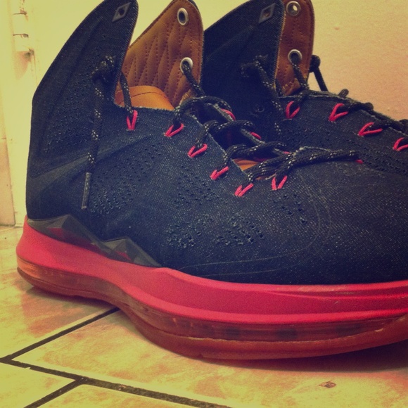 Lebron 10 denims Sz 11