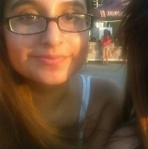 Meet your Posher, Samantha