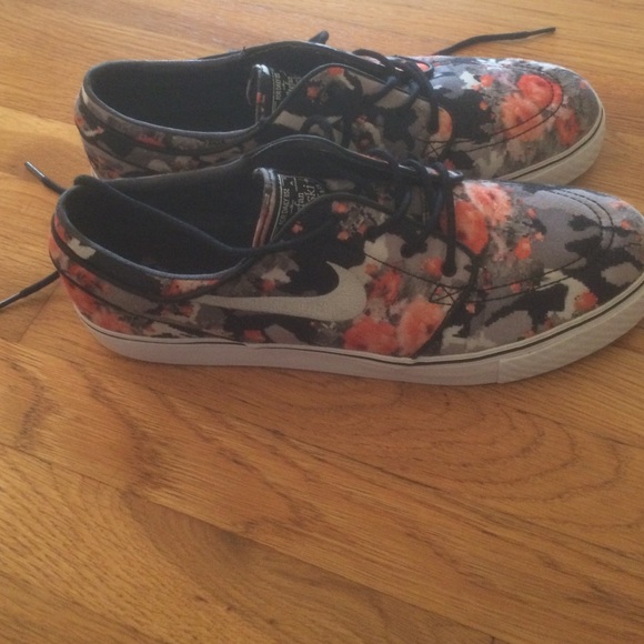 Nike Stefan Janoski Floral Digital Camo