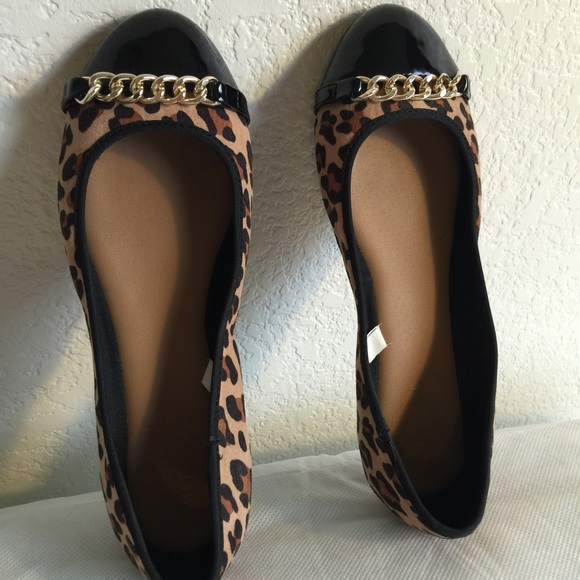 Like new cute flats from Target