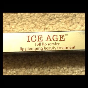 Ice Age Lip Plumping Treatment. Brand New