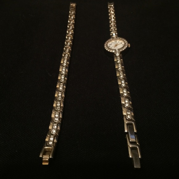 Kristine Watch and Bracelet - Picture 1 of 4