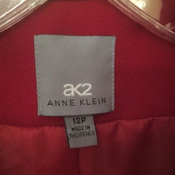 Jacket - Picture 2 of 4