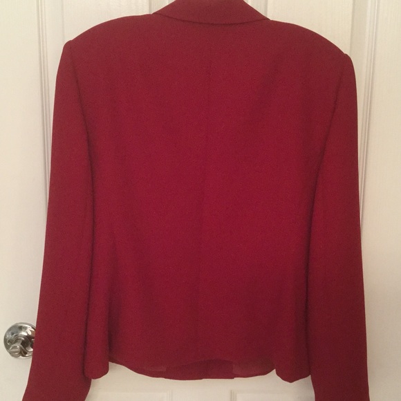 Jacket - Picture 4 of 4