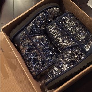 Ugg Australia women's classic short sparkles