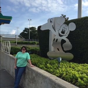 Meet your Posher, Denise