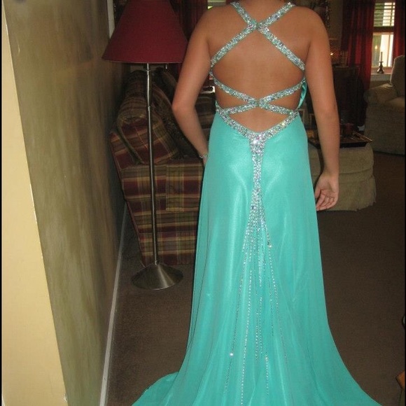 PROM/FORMAL DRESS