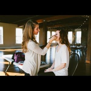 Meet your Posher, Lynsey