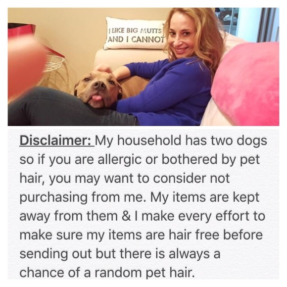 Dog Friendly Closet🐾 -PLEASE READ! - Picture 2 of 8