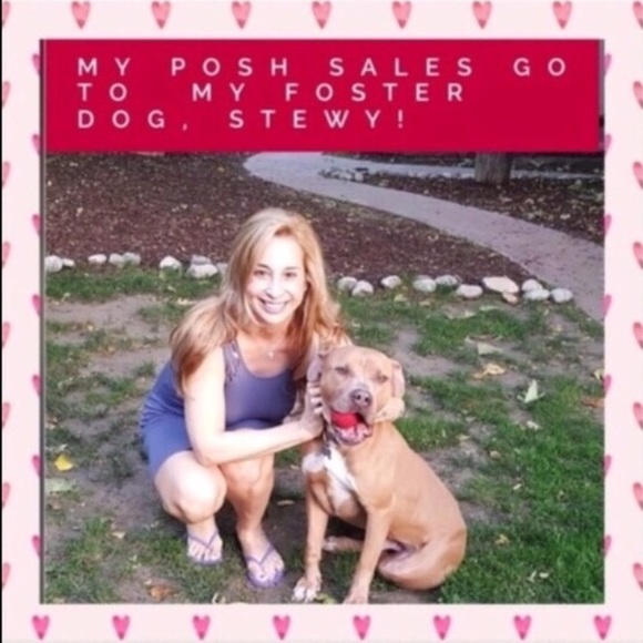 Dog Friendly Closet🐾 -PLEASE READ! - Picture 7 of 8