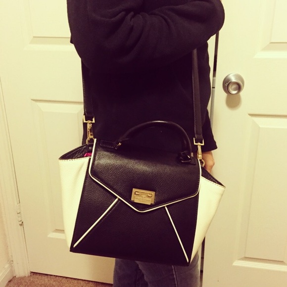 SOLD‼️‼️‼️‼️‼️‼️ - Picture 2 of 4