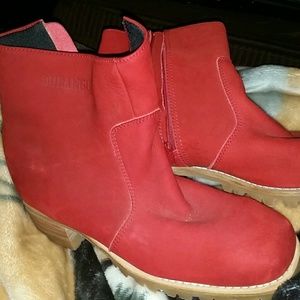 red durango boots