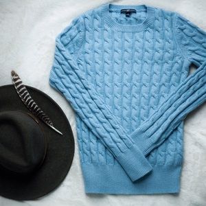 Price lowered! Classic Gap Knit Sweater