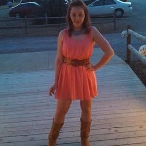 Meet your Posher, Tomasiena