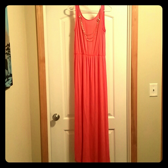 NWOT Coral Maxi Dress with Back Cutout