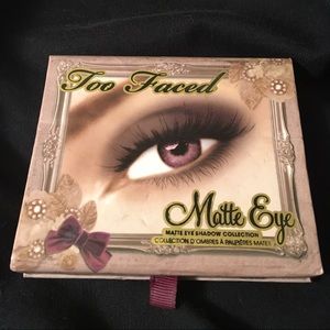 Too Faced Eyeshadow Palette