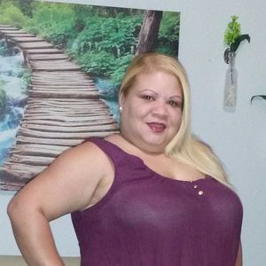 Meet your Posher, Lynette