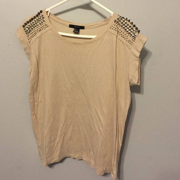 Forever 21 t-shirt with studs