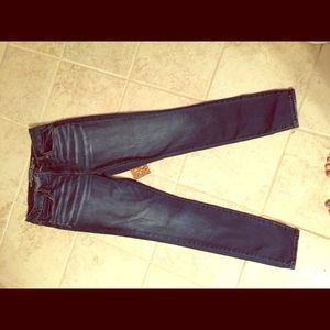 American Eagle skinny jeans