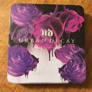 Urban Decay Build Your Own Palette W/Eyeshadows