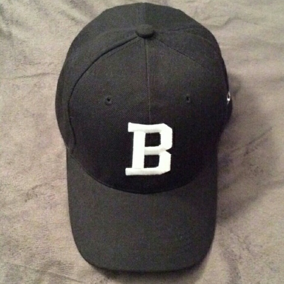 New black Boston baseball hat