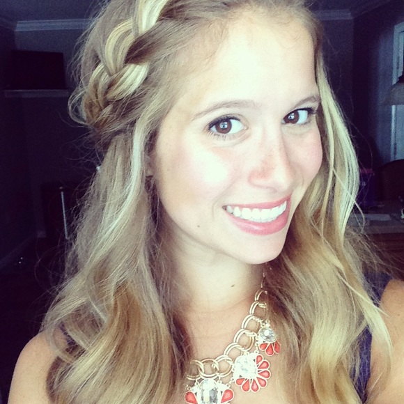 Meet your Posher, Megan