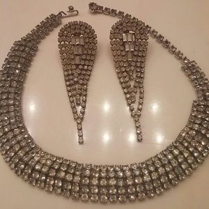 ✨✨ Vintage Rhinestone Earrings & Choker Set ✨✨