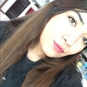 Meet your Posher, Karla