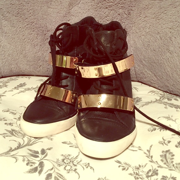 FINAL PRICE!!!! ALDO Sneaker Wedges