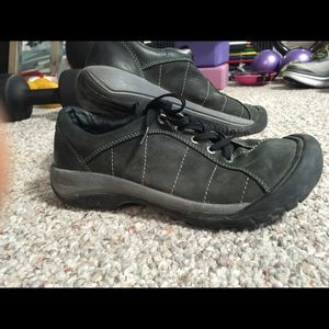 Keen shoes