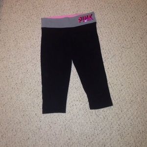 PINK cropped leggings