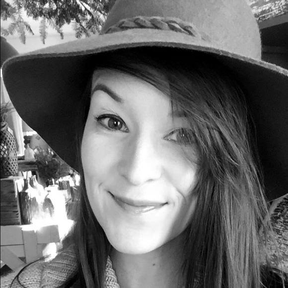 Meet your Posher, Jamie