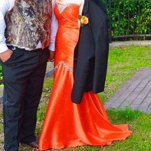 PROM DRESS