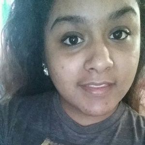 Meet your Posher, Anneliesse