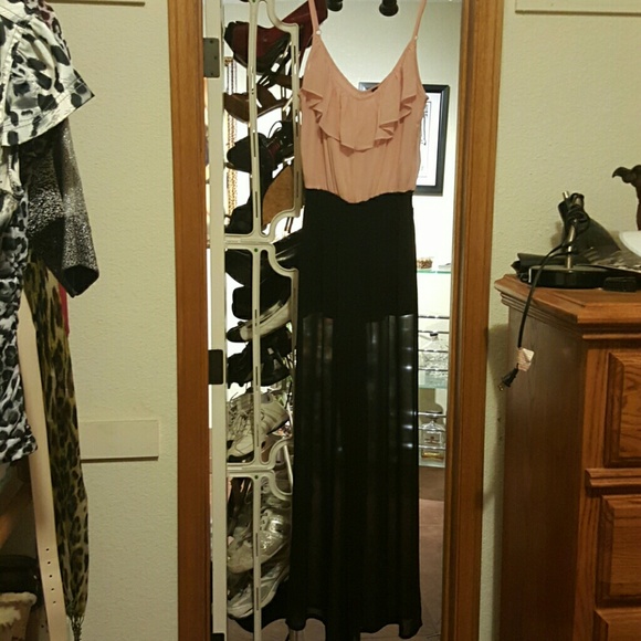 Jumper - Picture 2 of 2