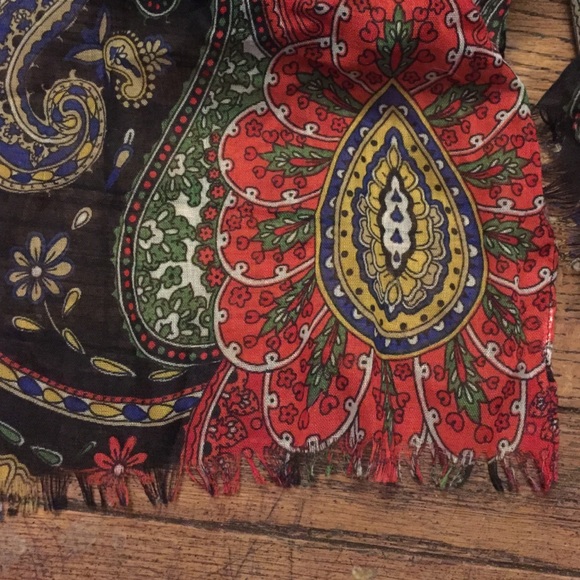 Scarf - Picture 2 of 2
