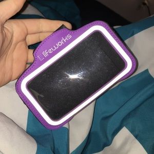 Lifeworks running arm band