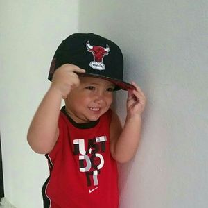 Meet your Posher, Victor