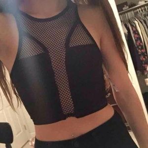 NWT  mesh crop top