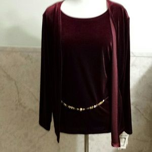 Maroon cardigan blouse with attached belt